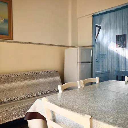 Rm03 - Senigallia, Trilocale Fronte Mare セニガッリア